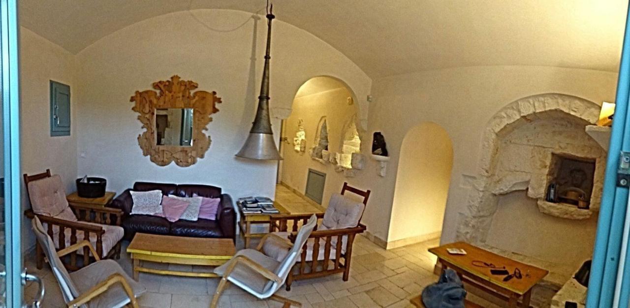 Villa 4 trulli, sea view, vista mare, isolata Ostuni Esterno foto